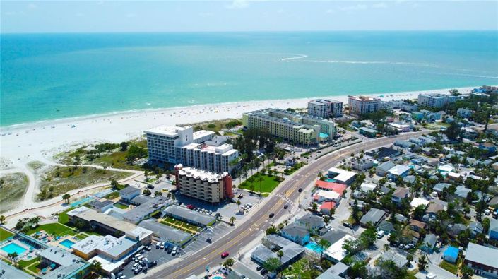 Image No.45-4 Bed Property for sale