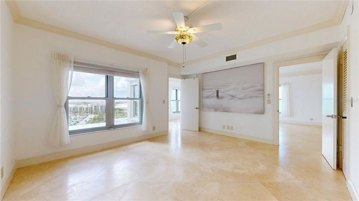 Image No.27-2 Bed Property for sale