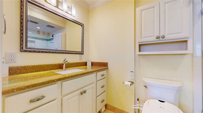 Image No.33-2 Bed Property for sale