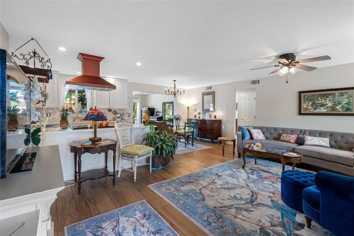 Image No.13-2 Bed Property for sale