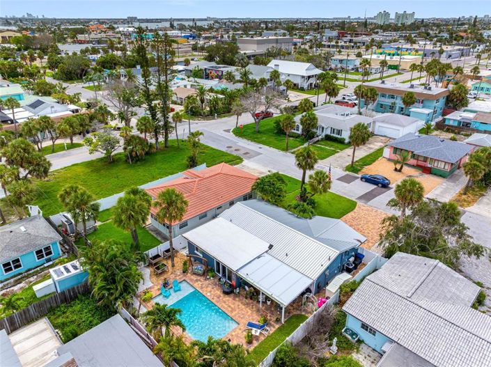 Image No.38-2 Bed Property for sale