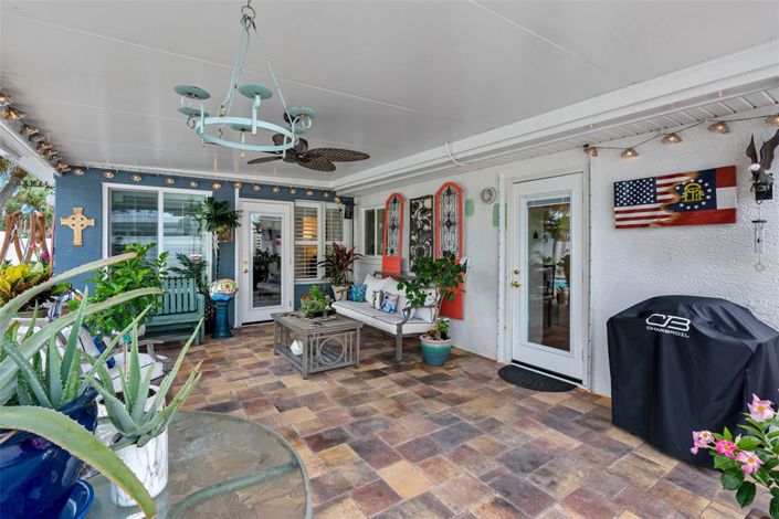 Image No.39-2 Bed Property for sale