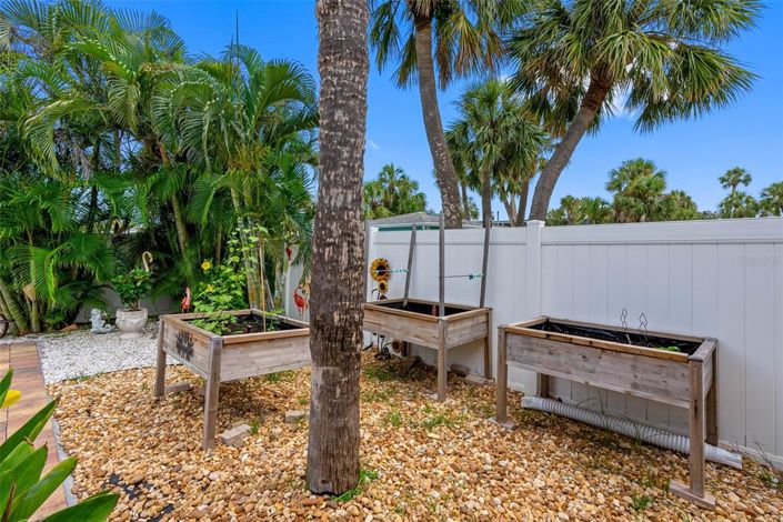 Image No.42-2 Bed Property for sale