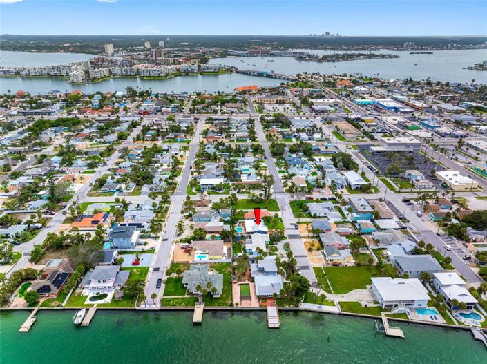 Image No.53-2 Bed Property for sale