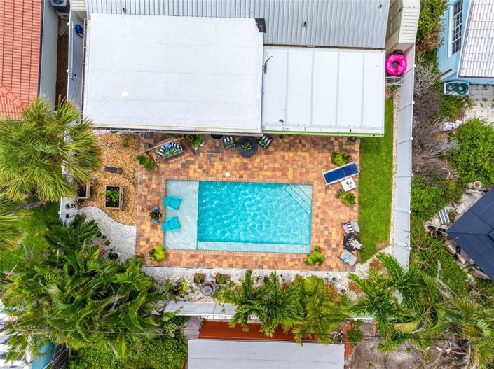 Image No.68-2 Bed Property for sale