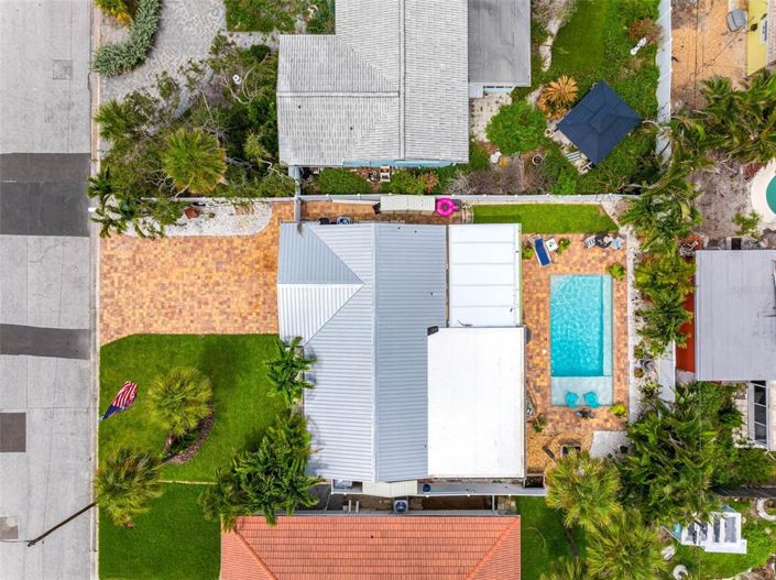 Image No.69-2 Bed Property for sale