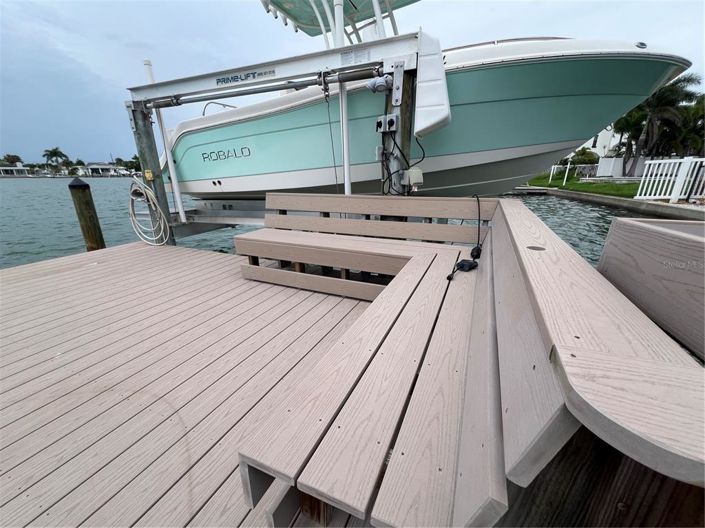 Image No.12-3 Bed Property for sale