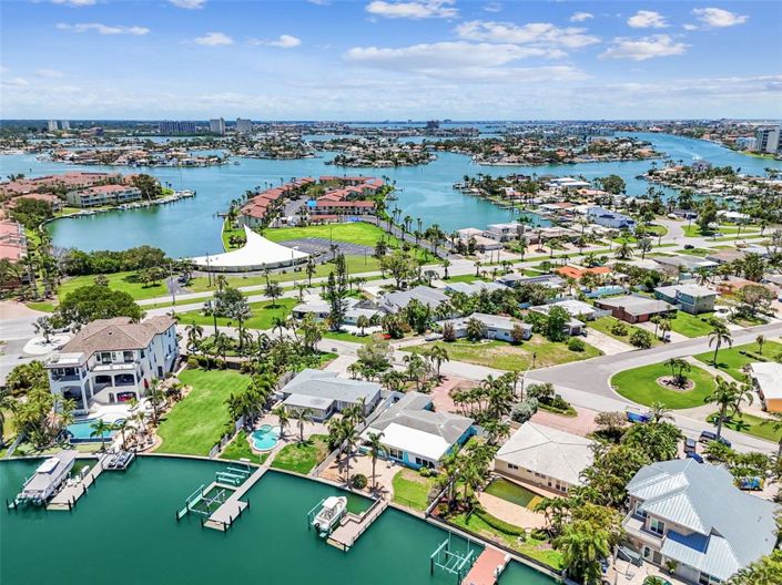 Image No.24-3 Bed Property for sale