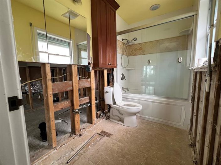 Image No.35-3 Bed Property for sale