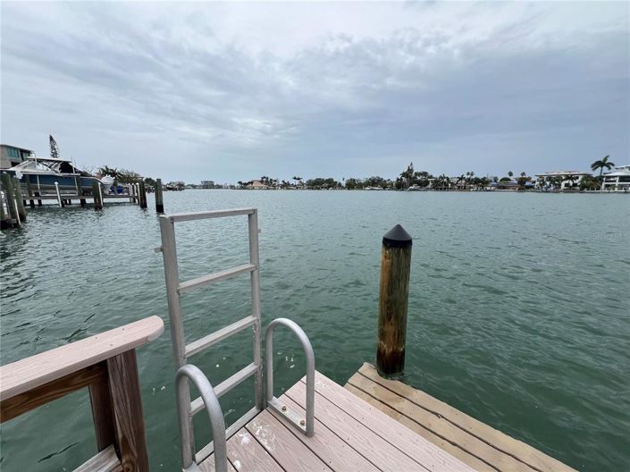 Image No.39-3 Bed Property for sale