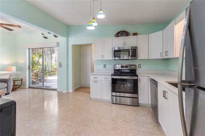 Image No.16-3 Bed Property for sale