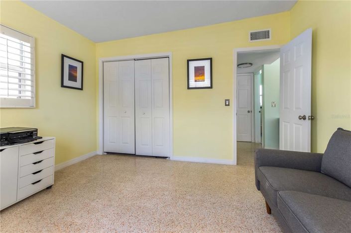 Image No.39-3 Bed Property for sale