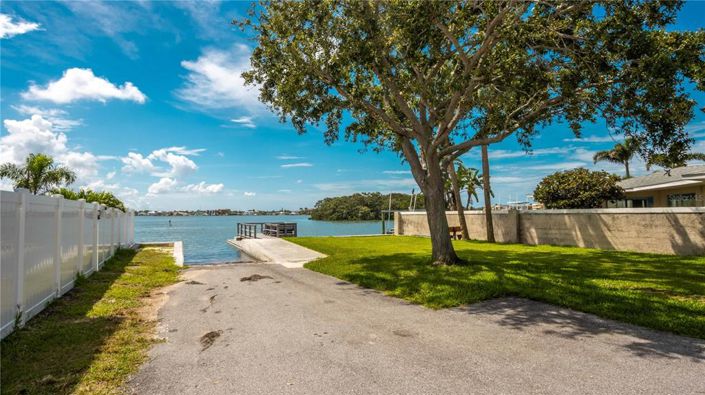 Image No.51-3 Bed Property for sale