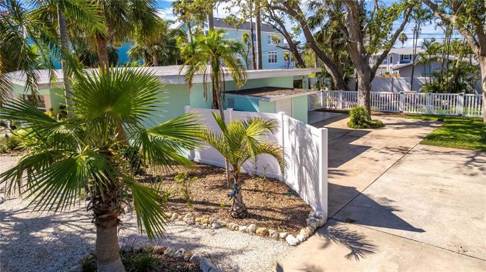 Image No.7-3 Bed Property for sale