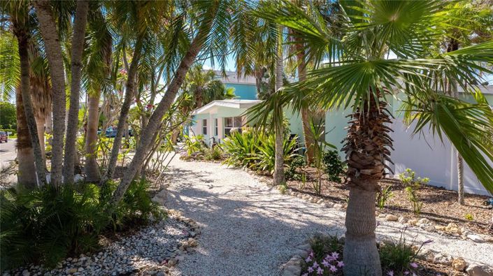 Image No.9-3 Bed Property for sale