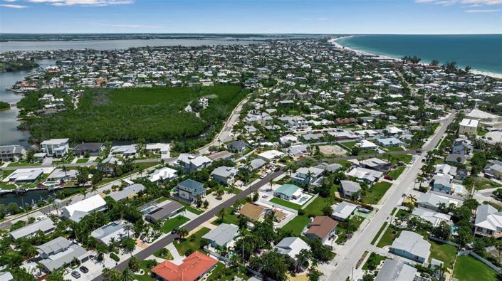 Image No.18-2 Bed Property for sale