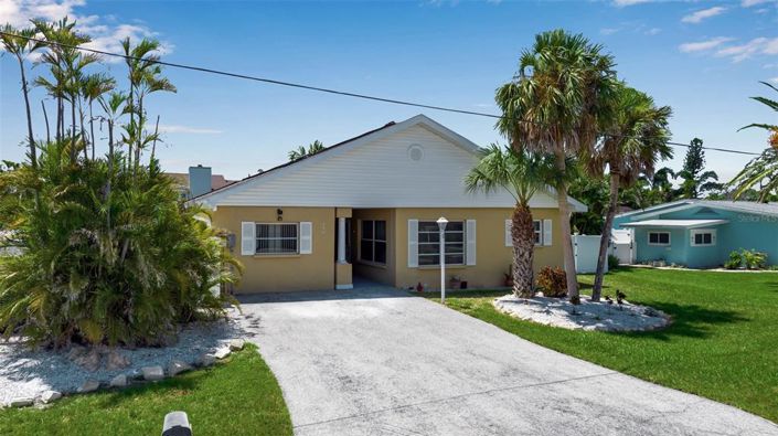 Image No.24-2 Bed Property for sale