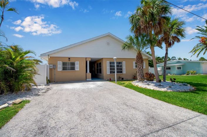 Image No.25-2 Bed Property for sale