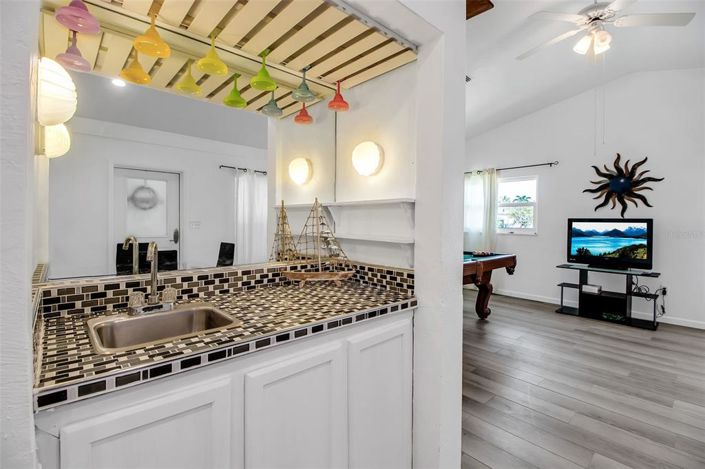 Image No.29-2 Bed Property for sale