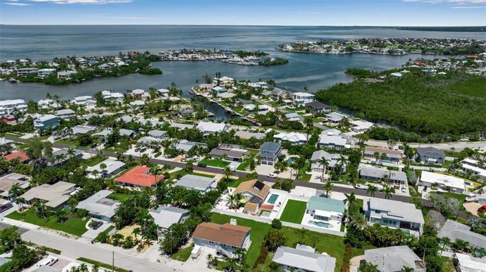 Image No.6-2 Bed Property for sale