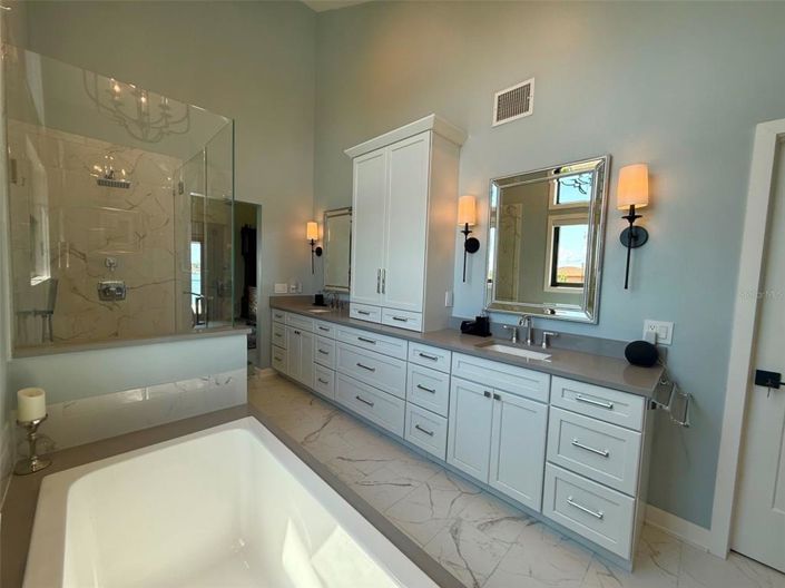 Image No.27-Propriété de 4 chambres à vendre à Floride