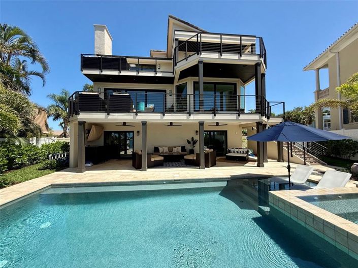Image No.40-4 Bed Property for sale