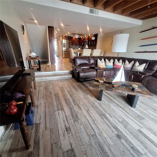 Image No.56-2 Bed Property for sale