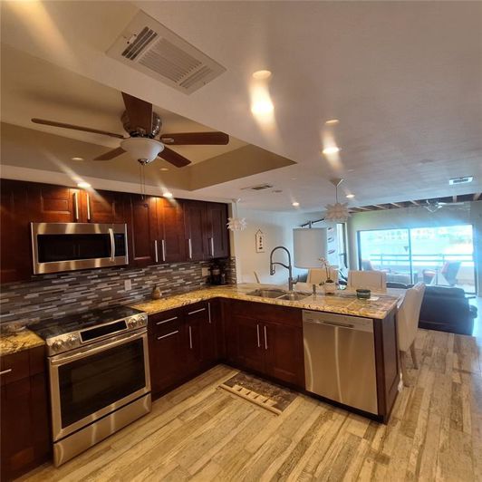 Image No.64-2 Bed Property for sale