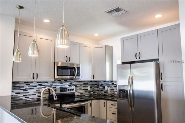 Image No.3-3 Bed Townhouse for sale