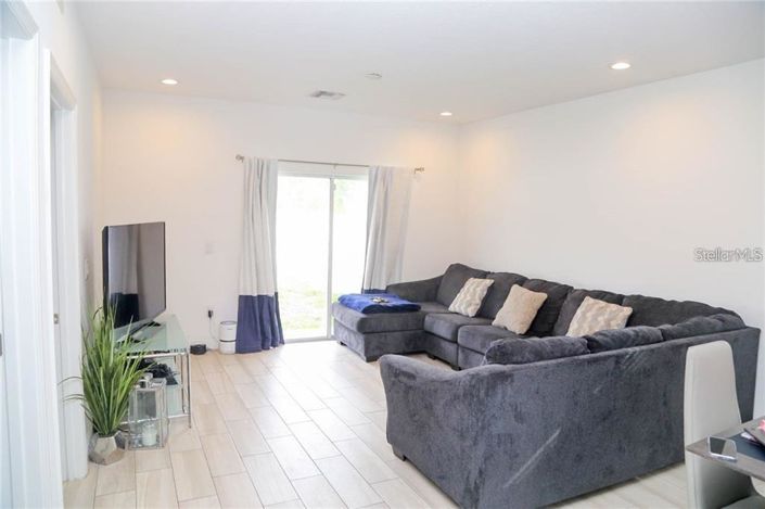 Image No.5-3 Bed Townhouse for sale