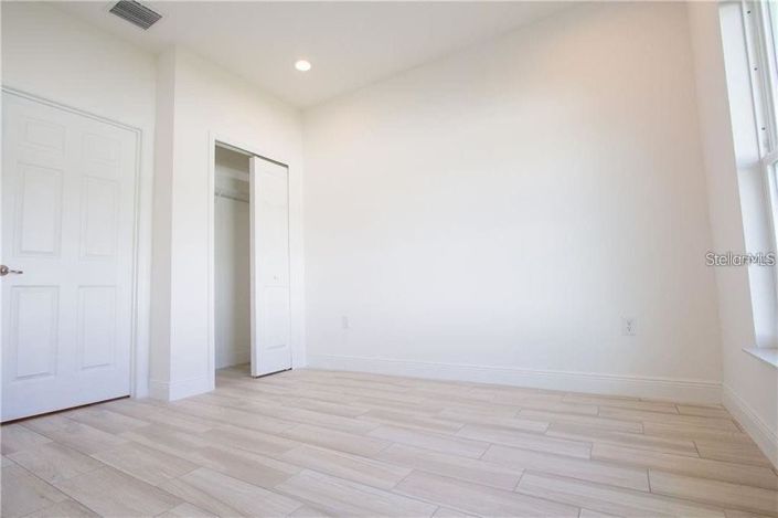 Image No.9-3 Bed Townhouse for sale