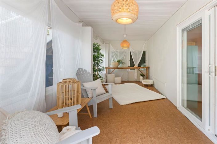 Image No.43-4 Bed Property for sale