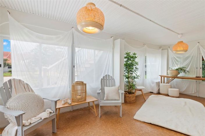 Image No.46-4 Bed Property for sale