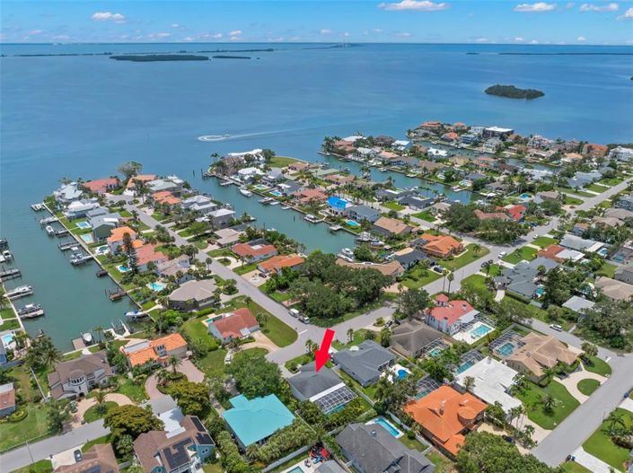 Image No.5-4 Bed Property for sale