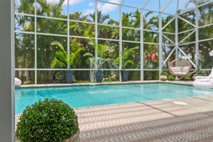 Image No.68-4 Bed Property for sale