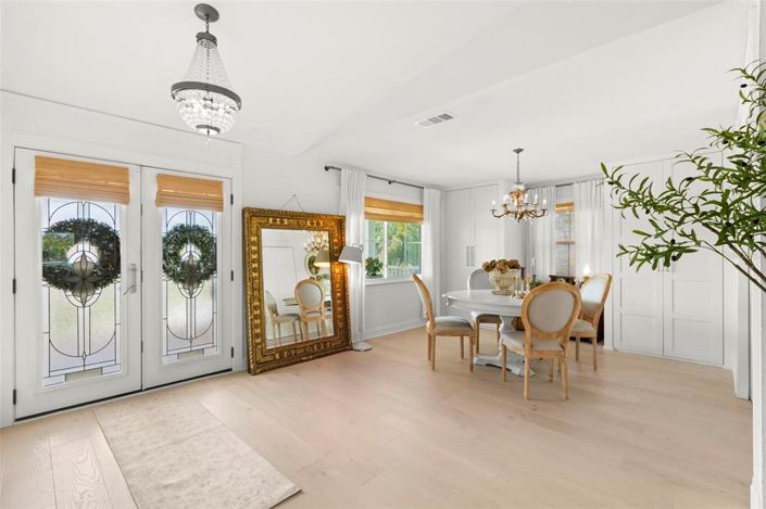 Image No.7-4 Bed Property for sale