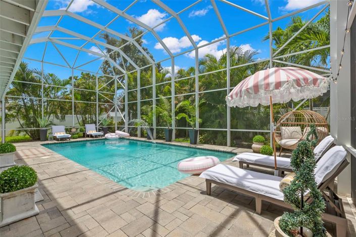 Image No.78-4 Bed Property for sale