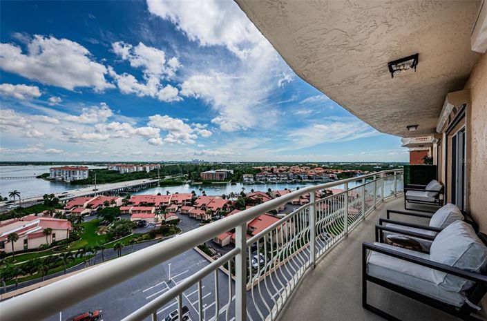 Image No.37-2 Bed Property for sale