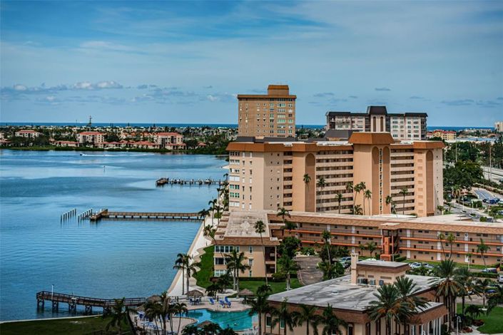 Image No.50-2 Bed Property for sale