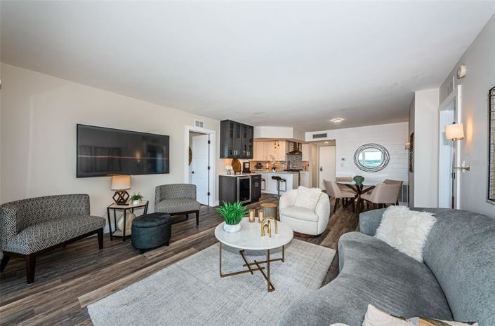 Image No.6-2 Bed Property for sale