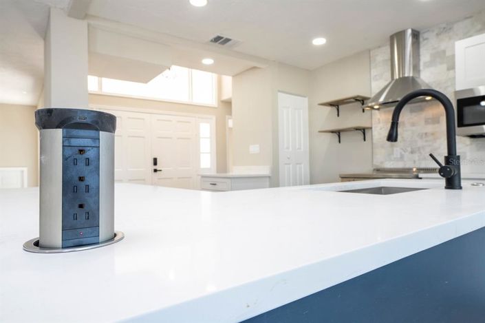 Image No.16-3 Bed Property for sale