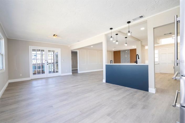 Image No.18-3 Bed Property for sale