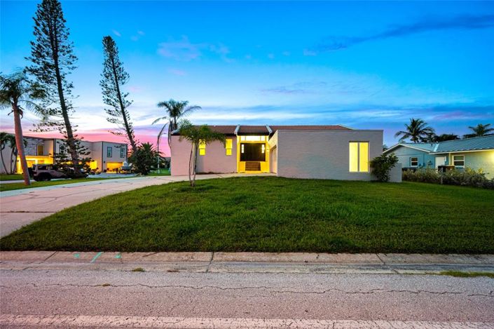 Image No.2-3 Bed Property for sale