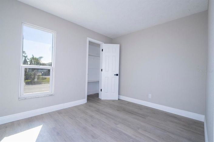 Image No.37-3 Bed Property for sale