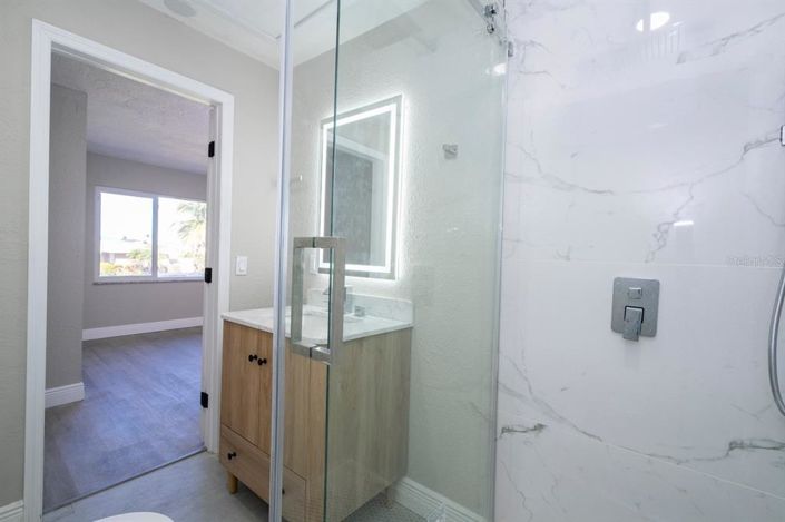 Image No.45-3 Bed Property for sale