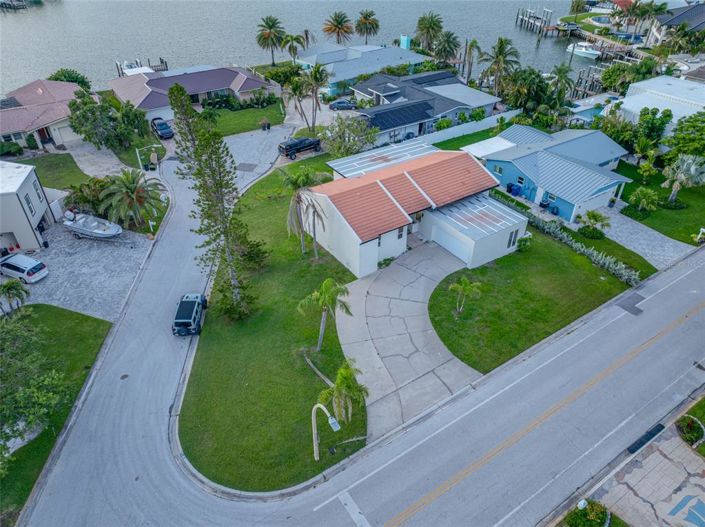 Image No.56-3 Bed Property for sale