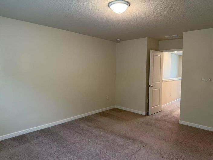 Image No.17-Propriété de 4 chambres à vendre à Clermont