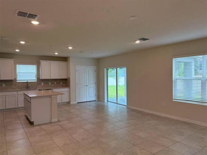 Image No.6-Propriété de 4 chambres à vendre à Clermont