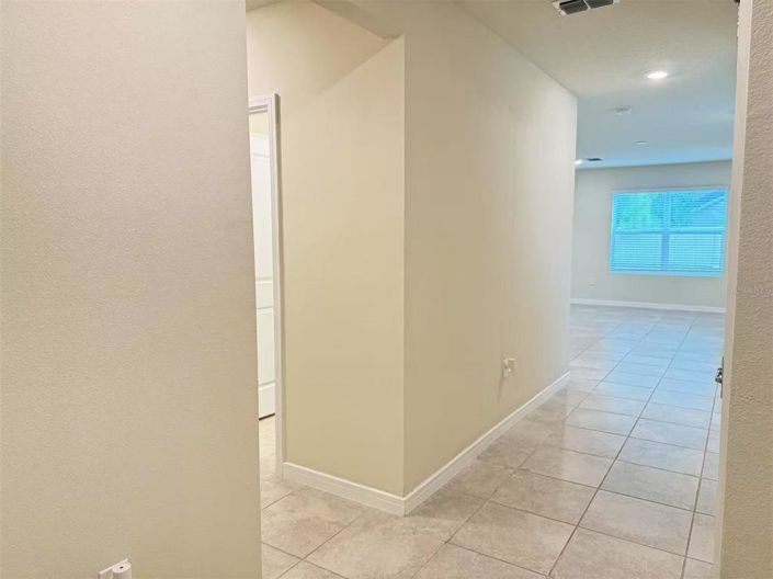 Image No.8-Propriété de 4 chambres à vendre à Clermont