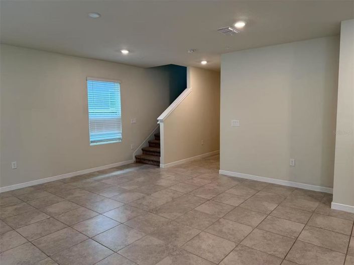 Image No.9-Propriété de 4 chambres à vendre à Clermont